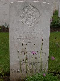 Etaples Military Cemetery - McCartney, J