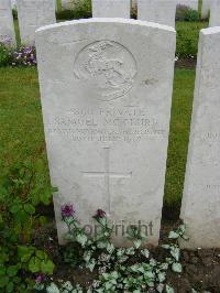 Etaples Military Cemetery - McClure, Samuel