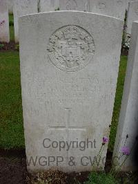 Etaples Military Cemetery - McCreight, G