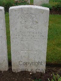 Etaples Military Cemetery - McFarland, Daniel Vincent