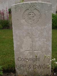 Etaples Military Cemetery - McGrath, John