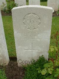 Etaples Military Cemetery - McGregor, J