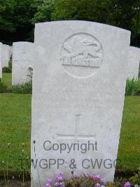 Etaples Military Cemetery - McKenna, John James