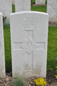 Etaples Military Cemetery - McKenzie, William