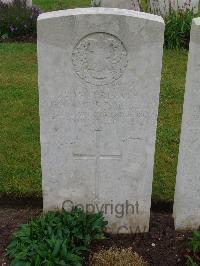 Etaples Military Cemetery - McKillop, John Angus Paul
