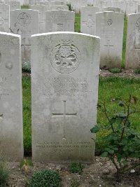 Etaples Military Cemetery - McLarty, Alexander Malcolm