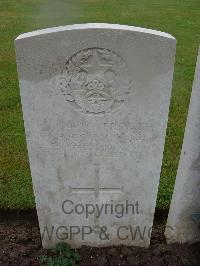 Etaples Military Cemetery - McLeod, James