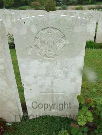 Etaples Military Cemetery - McMillan, W