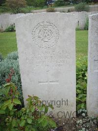 Etaples Military Cemetery - McRory, David Connell