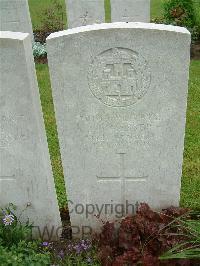 Etaples Military Cemetery - Messer, John David