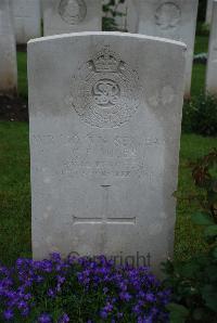 Etaples Military Cemetery - Miles, Charles Frederick