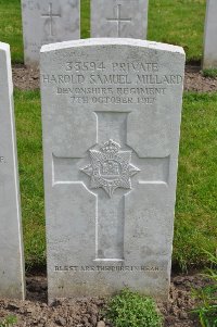 Etaples Military Cemetery - Millard, Harold Samuel
