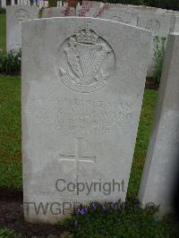Etaples Military Cemetery - Millward, Harold Charles Robert