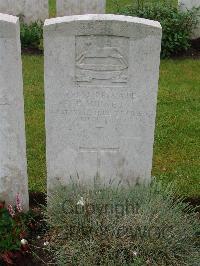 Etaples Military Cemetery - Milner, Frederick