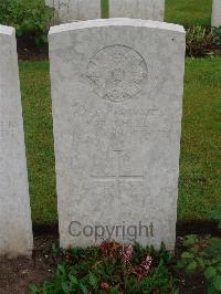 Etaples Military Cemetery - Mitchell, John