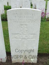 Etaples Military Cemetery - Mockridge, Thomas