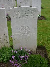Etaples Military Cemetery - Mogford, Frederick George