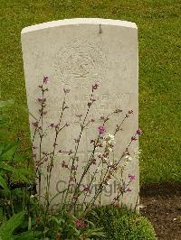 Etaples Military Cemetery - Monteith, Patrick Rankin