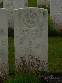Etaples Military Cemetery - Morgan, Elliot Egglestone