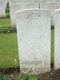 Etaples Military Cemetery - Morgan, Osborne