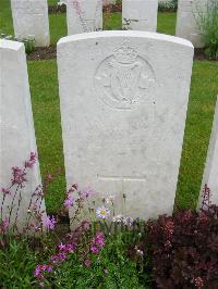 Etaples Military Cemetery - Morgan, Thomas Samuel