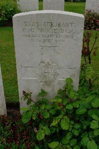 Etaples Military Cemetery - Morse, E G