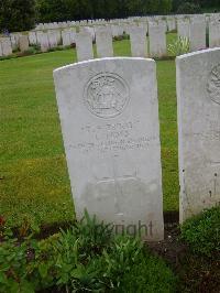 Etaples Military Cemetery - Moss, Christopher