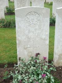 Etaples Military Cemetery - Mousley, Henry