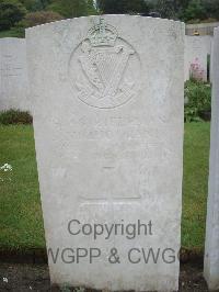 Etaples Military Cemetery - Mulholland, S