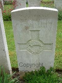 Etaples Military Cemetery - Mullins, Michael Francis