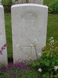 Etaples Military Cemetery - Munn, William