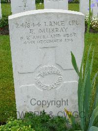 Etaples Military Cemetery - Murray, Edward