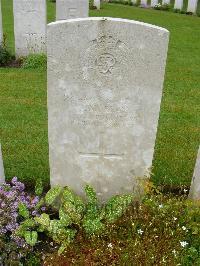 Etaples Military Cemetery - Murray, James