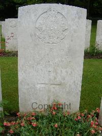 Etaples Military Cemetery - Myerscough, Richard