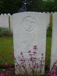 Etaples Military Cemetery - Nalborough, Arthur