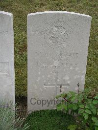 Etaples Military Cemetery - Navin, John
