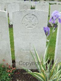 Etaples Military Cemetery - Neate, H R