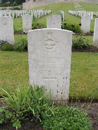 Etaples Military Cemetery - Needham, Joseph Walter David