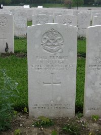 Etaples Military Cemetery - Nellist, Mark