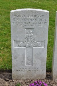 Etaples Military Cemetery - Newman, Edward George
