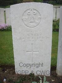 Etaples Military Cemetery - Newman, P