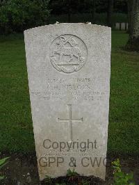 Etaples Military Cemetery - Niblock, George Hamilton