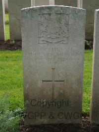 Etaples Military Cemetery - Nicholls, Frederick