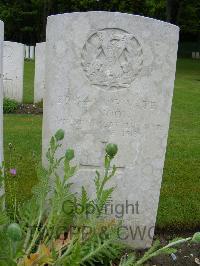 Etaples Military Cemetery - Noon, J