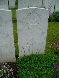 Etaples Military Cemetery - Norris, John