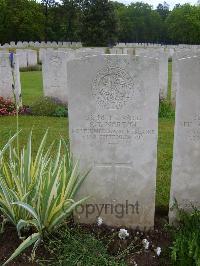 Etaples Military Cemetery - Norton, Fred Thomas
