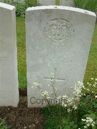 Etaples Military Cemetery - Old, S C