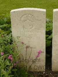 Etaples Military Cemetery - Orams, Samuel Frederick