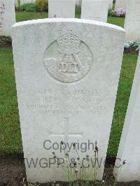 Etaples Military Cemetery - Oyston, William