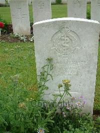 Etaples Military Cemetery - Pacitti, J